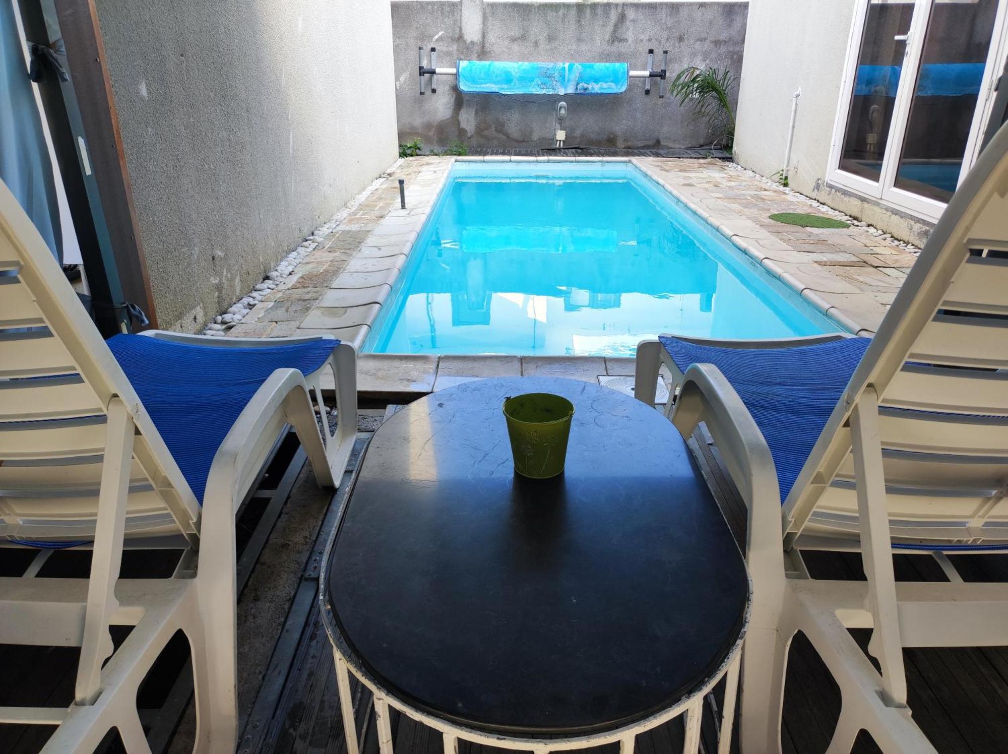 Piscines Privees Et Chauffees, Private Heated Pools Grand Baie Exterior foto