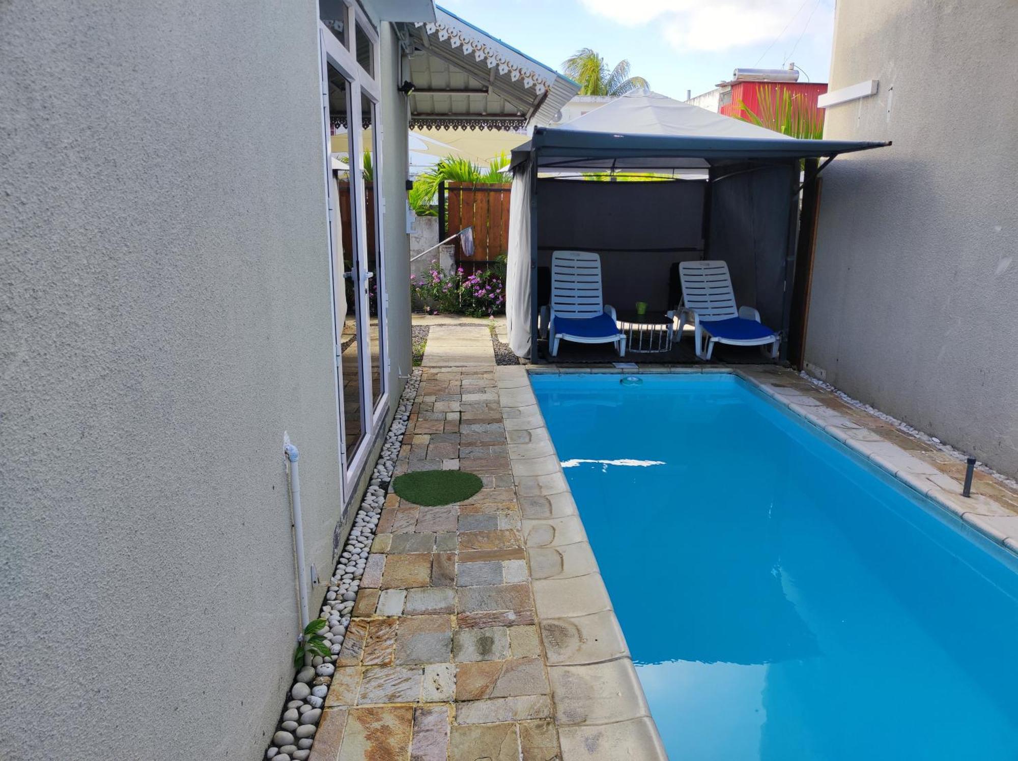 Piscines Privees Et Chauffees, Private Heated Pools Grand Baie Exterior foto